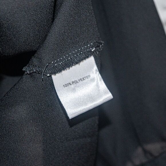 LOYAL HANA Women's Vneck Pleated front Blouse in Black Poly Size Large - Picture 6 of 9